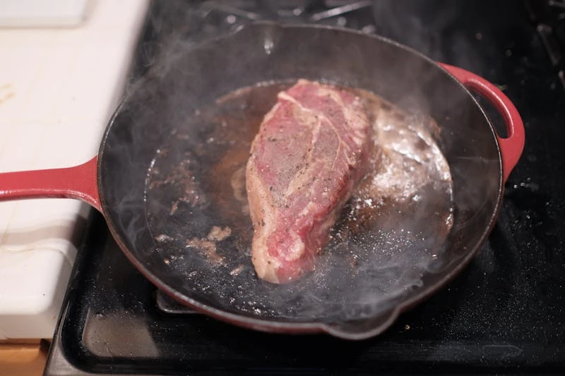 deglacer_sucs_comment déglaçage lors de la cuisson d'une viande